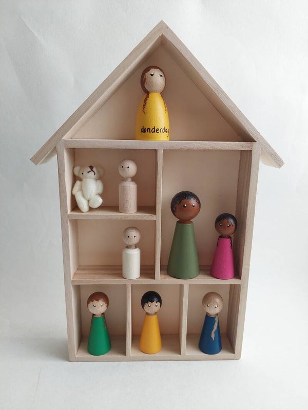 Houten huis hoog
