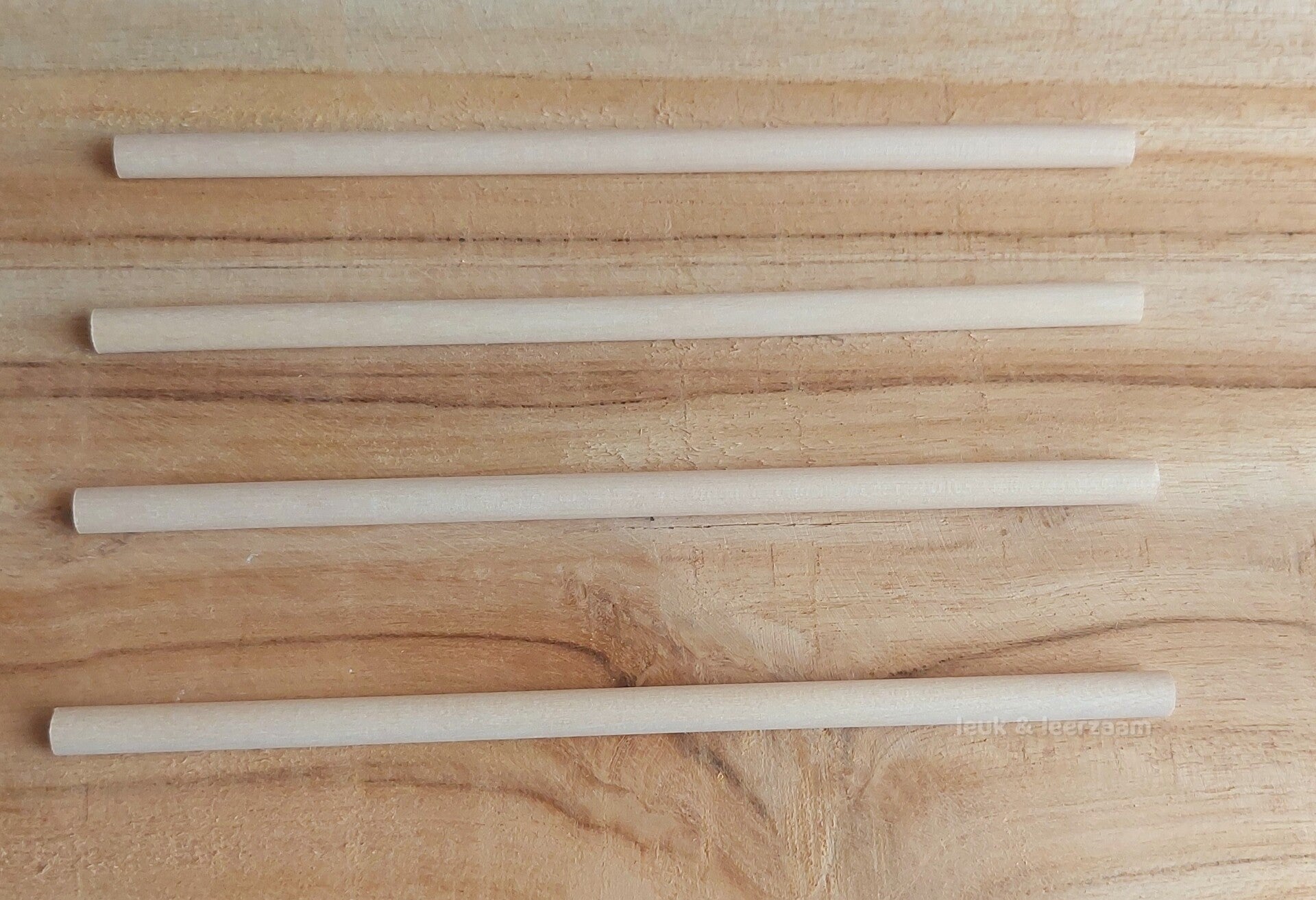 Houten stokjes 4 stuks
