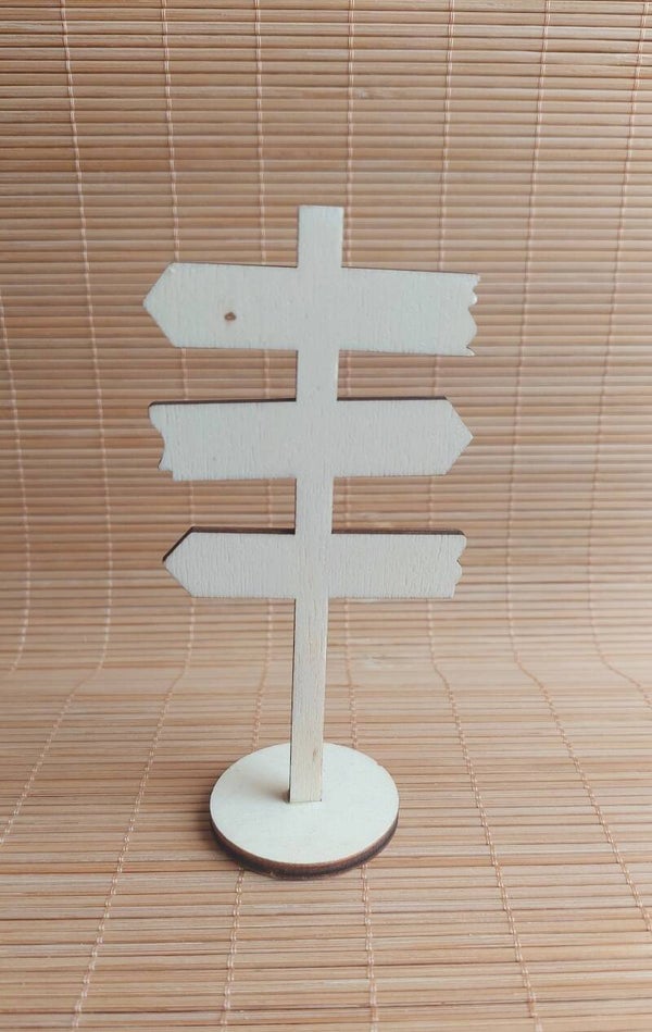 Houten wegwijzer