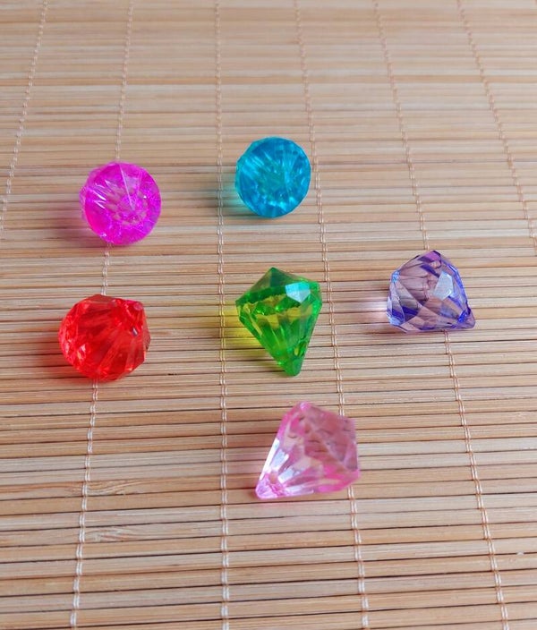 Gekleurde diamanten 8 stuks
