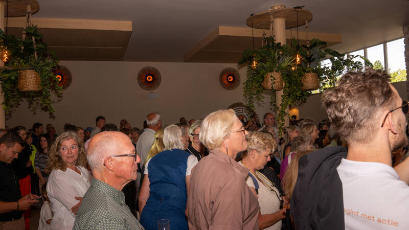 naamloos-106-van-111-standard.jpg