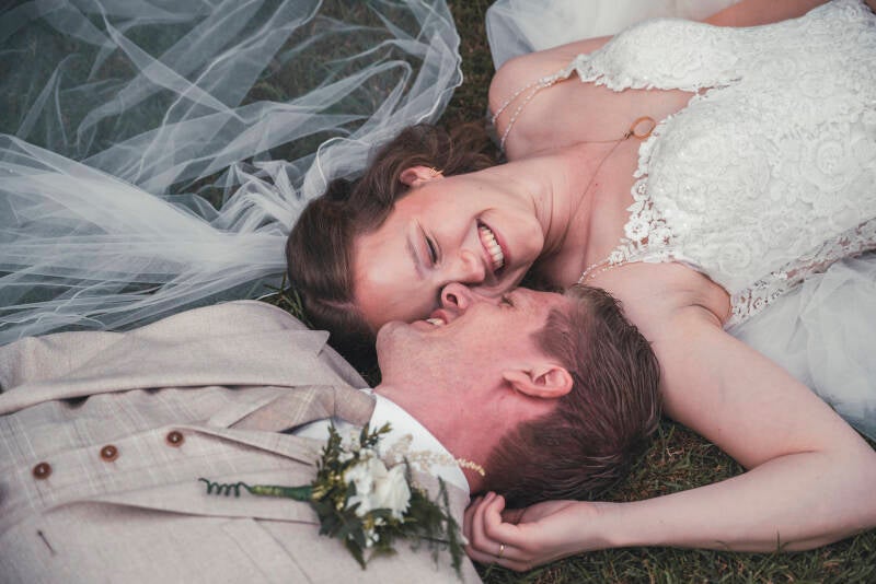 Woerden, trouwen, Tirza Tuithof  trouwen, trouwfotografie, bruiloft, trouwfotograaf, trouwenin2026, Fotograaf Woerden, Utrecht, gezinsfotografie, portretfotograaf, harmelen, montfoort, oudewater, leidsche rijn, de meern, gezin, familie, foto's, ontspannen