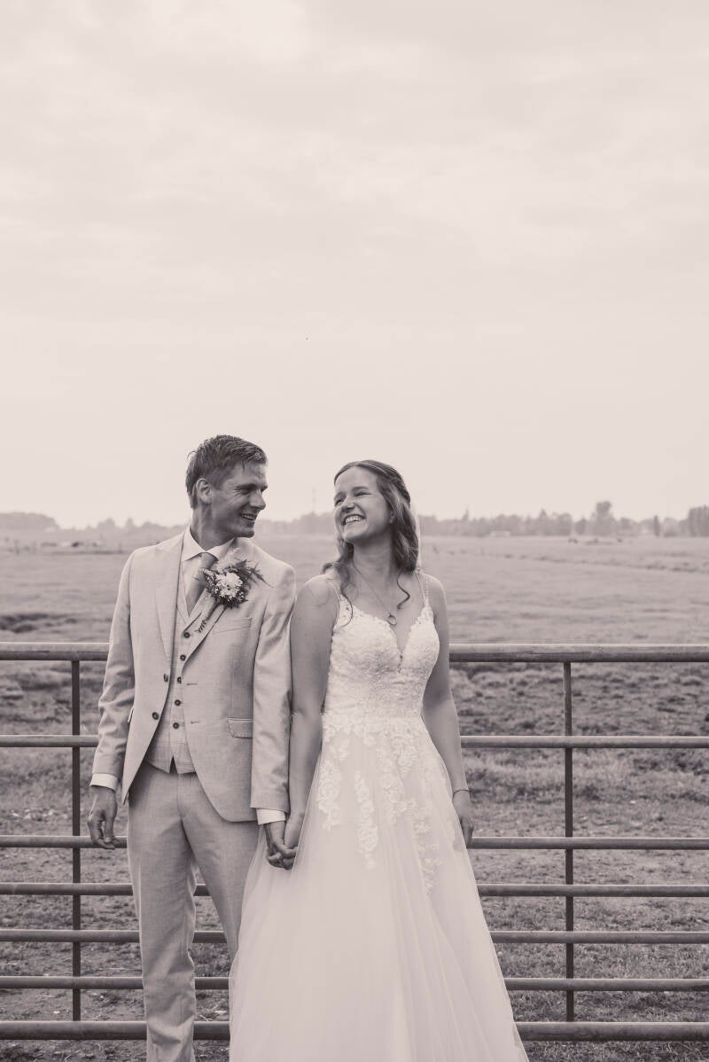 Woerden, trouwen, Tirza Tuithof  trouwen, trouwfotografie, bruiloft, trouwfotograaf, trouwenin2026, Fotograaf Woerden, Utrecht, gezinsfotografie, portretfotograaf, harmelen, montfoort, oudewater, leidsche rijn, de meern, gezin, familie, foto's, ontspannen