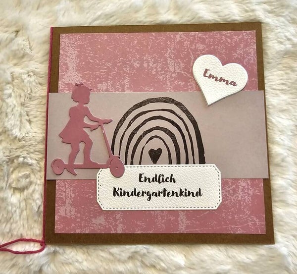 Grußkarte Kindergartenkind "Regenbogen"