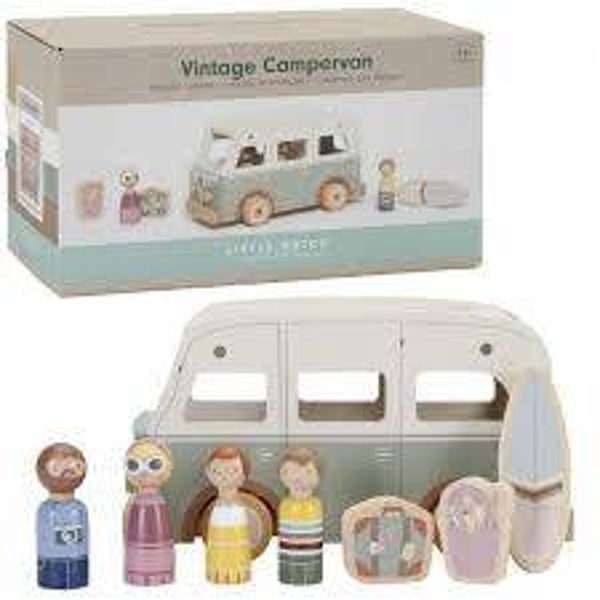 Vintage camper naturel