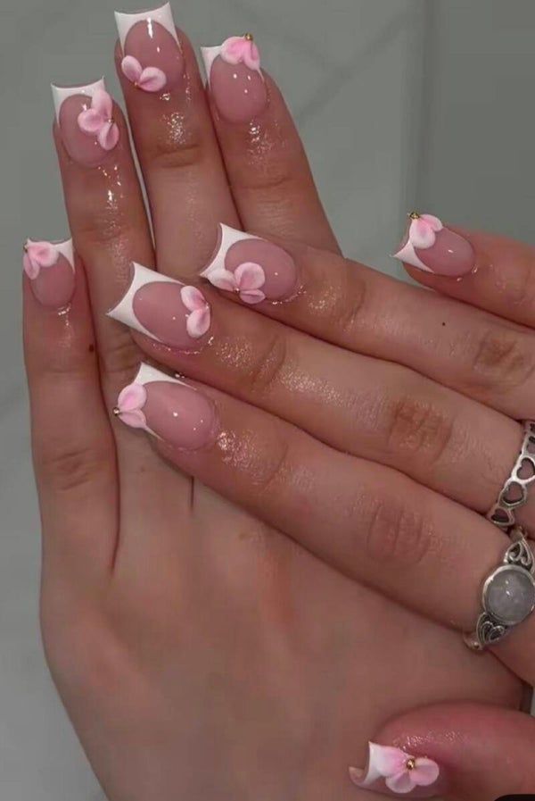 White&pink French tip