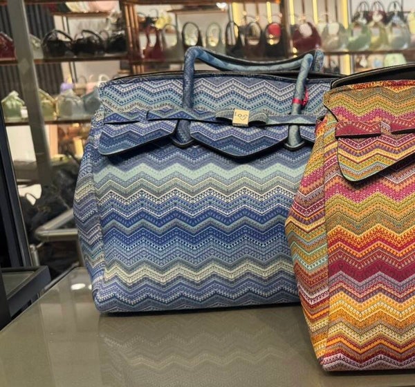 PRE ORDER - Blue zigzag bag