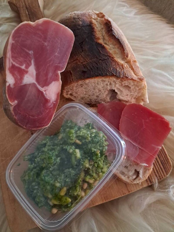 Huisgemaakte Knoflook pesto
