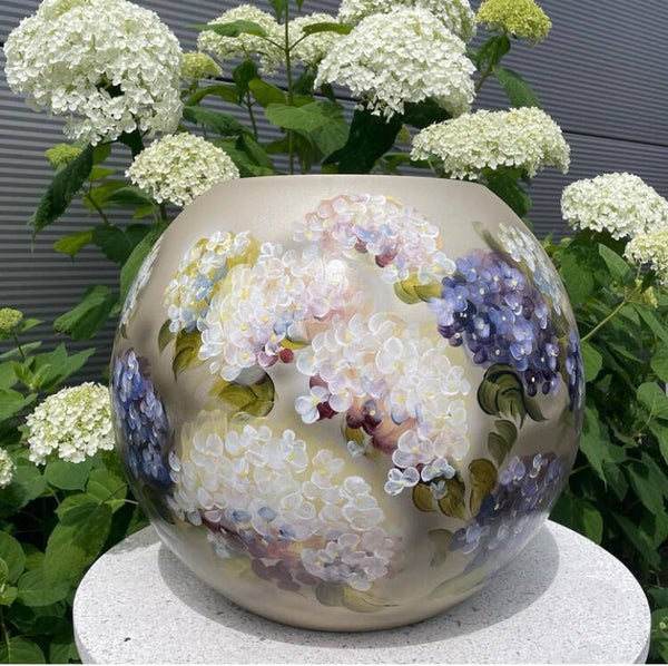 Hand geschilderde vaas