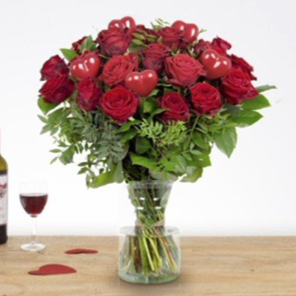 Rode rozen met hartjes