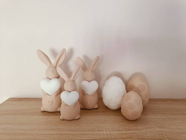 3D paashaas beige of latte met wit hart