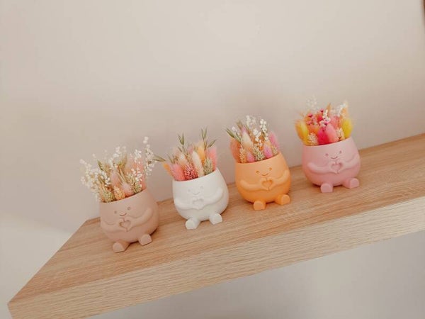 3D Zittend potje met droogbloemen