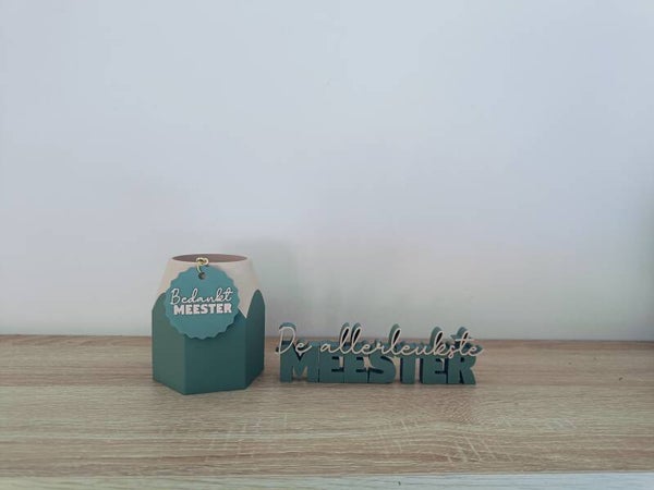 3D cadeautjes 'meester' groen/beige