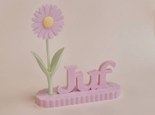 Staander madelief met tekst 'Juf'