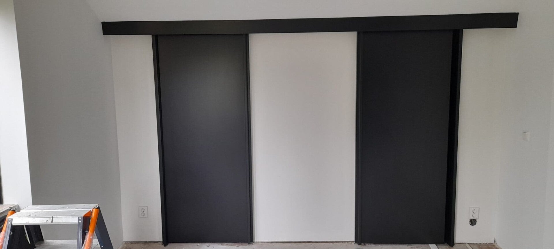5e8f2135-db77-47a1-ae78-a9445fdcf9c6-standard.jpg