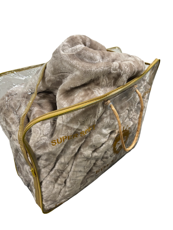 Royal Lion Amsterdam – Taupe Kleur – 2 Persoons (4,5kg) – Berenzachte Deken 220*240 cm – High Quality – Extra Comfortable