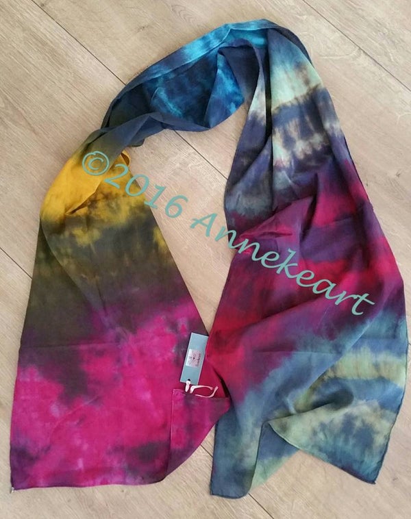 Geverfde sjaals 1.