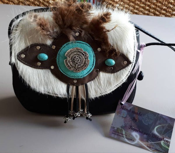 Tasje met koeienvacht 3a