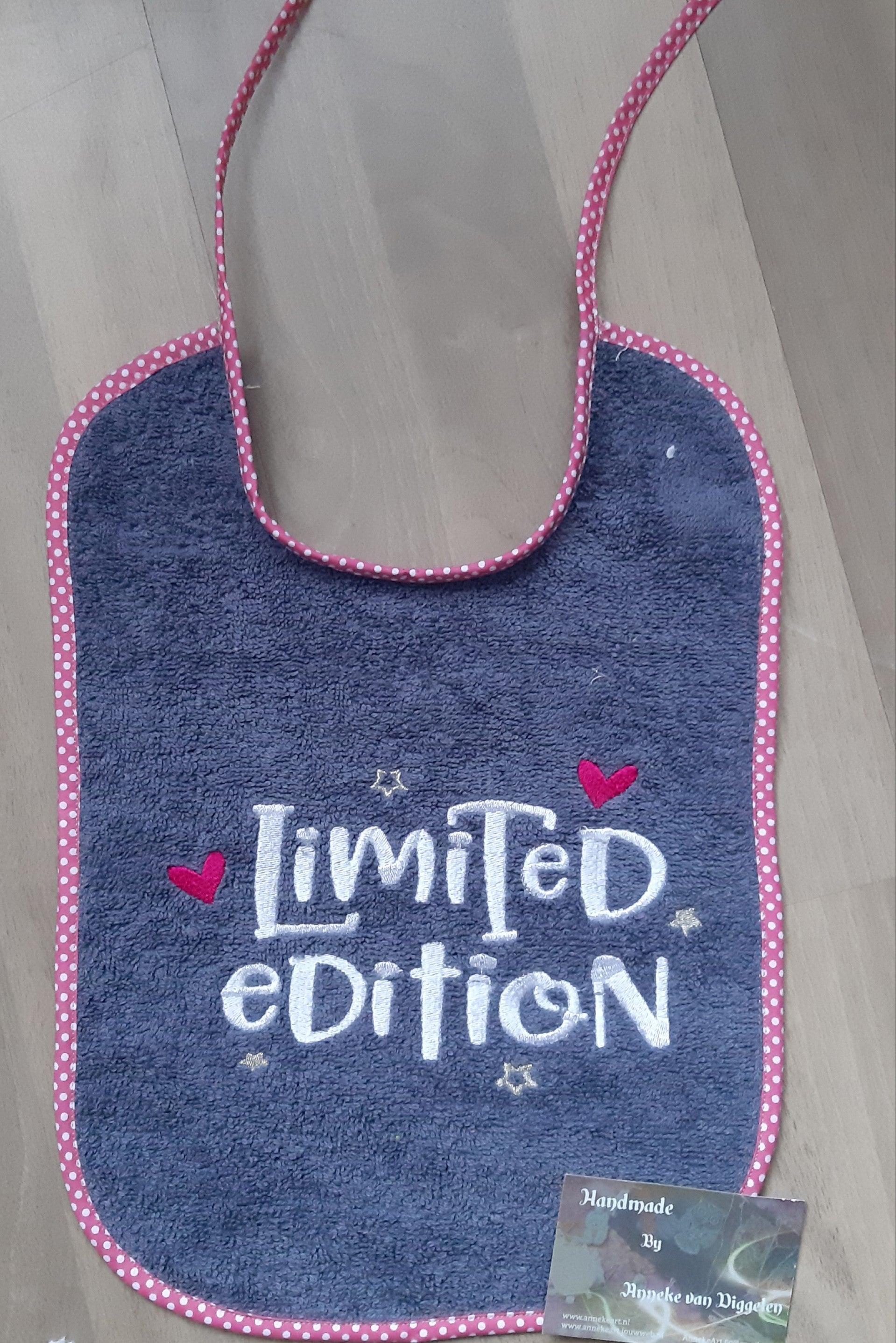 Kinder-slab met tekst 10