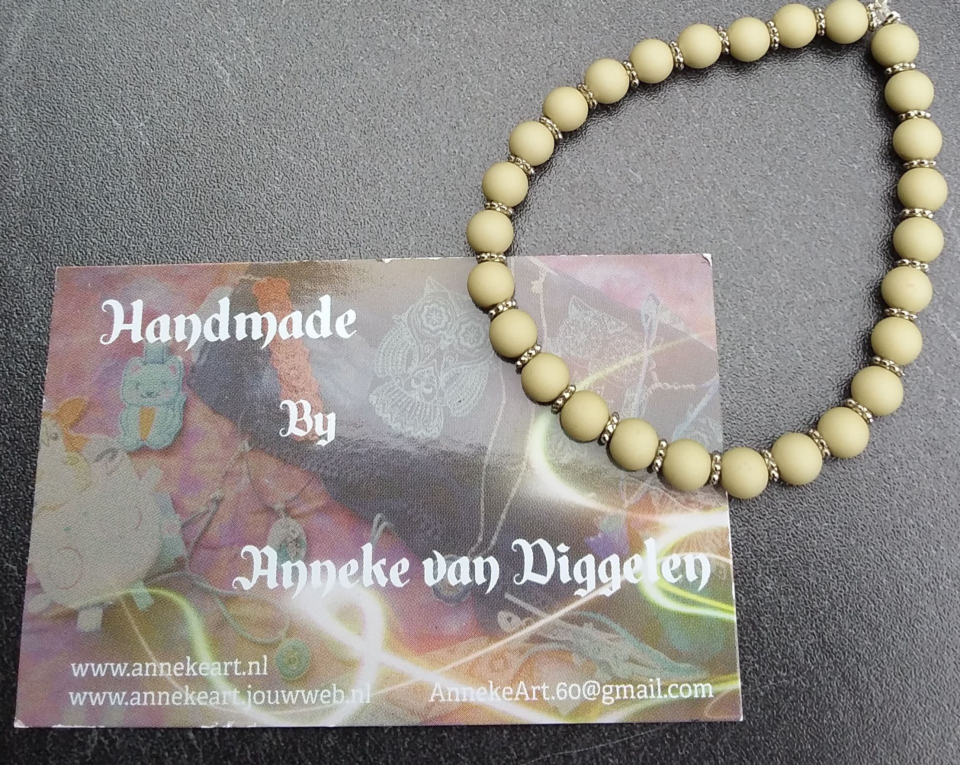 Armbanden voor hem en haar 33