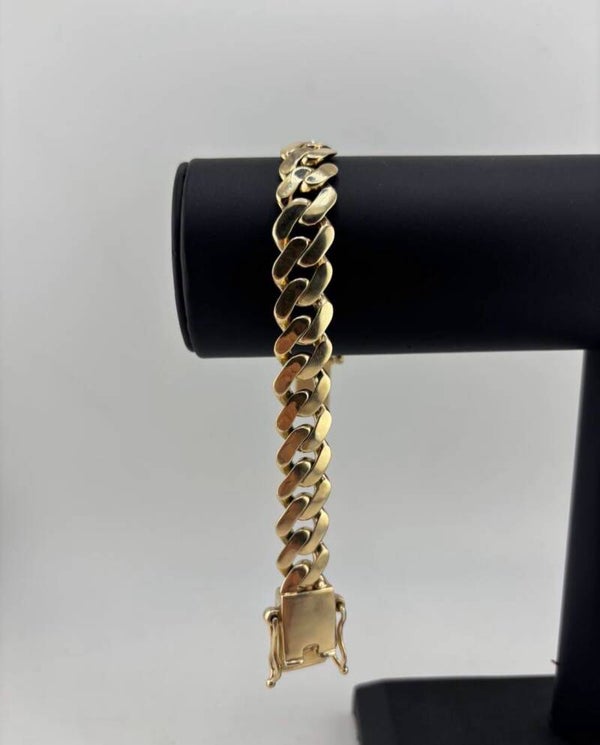 Cuban Bracelet 8.5", 9ct Yellow Gold (**Available** Please Contact Us)