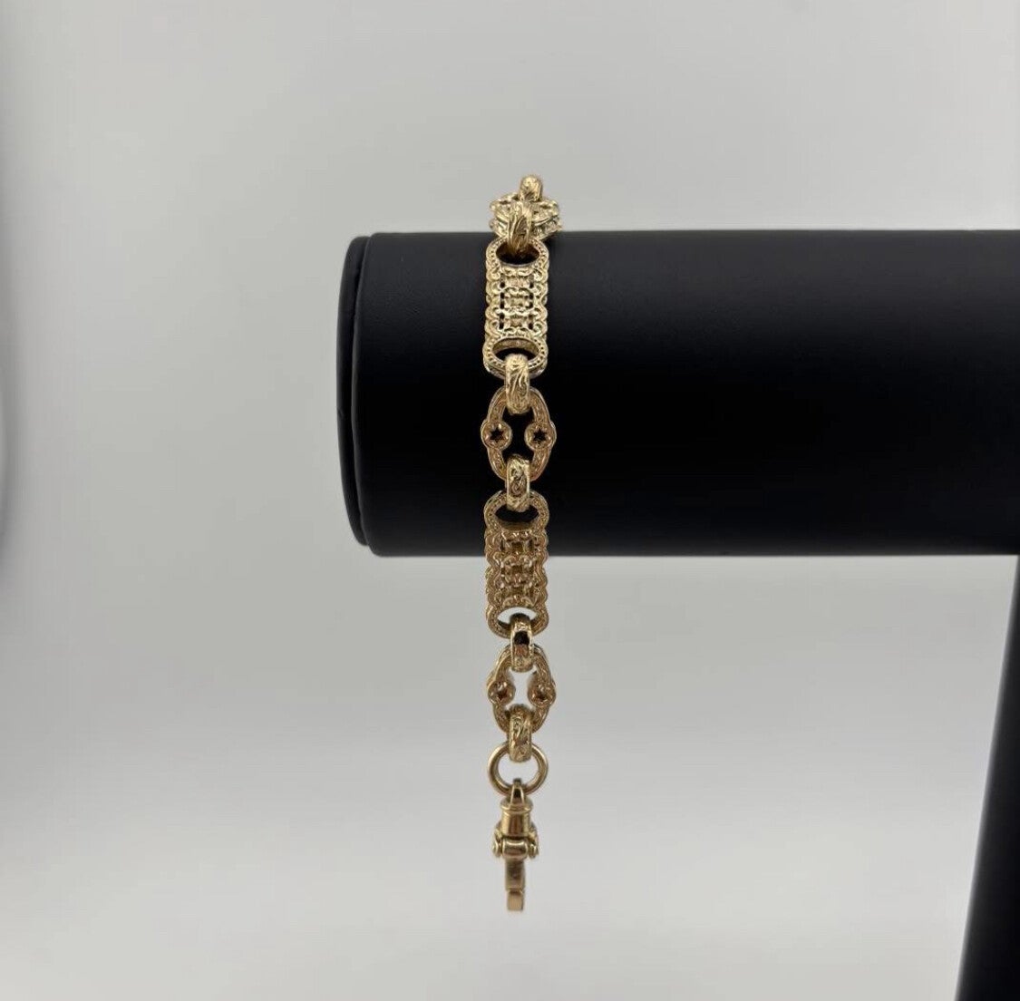 Stars and Bars Bracelet 8.25” 9ct Yellow Gold