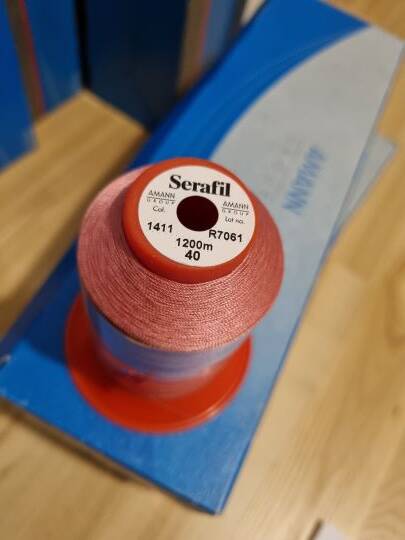 threads_serafil_40_1411-1.jpg