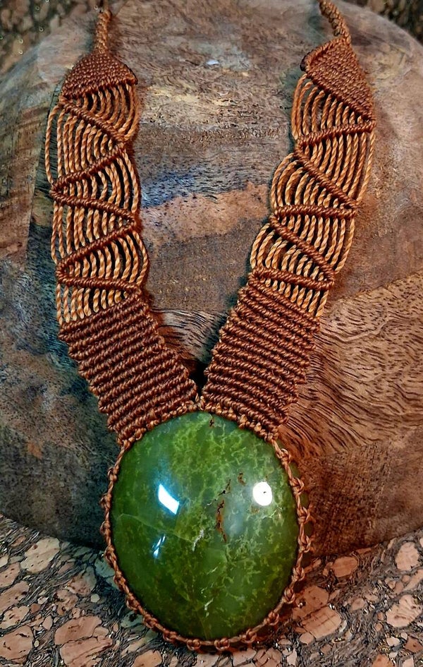 Collier réglable Opale verte - Harmonie