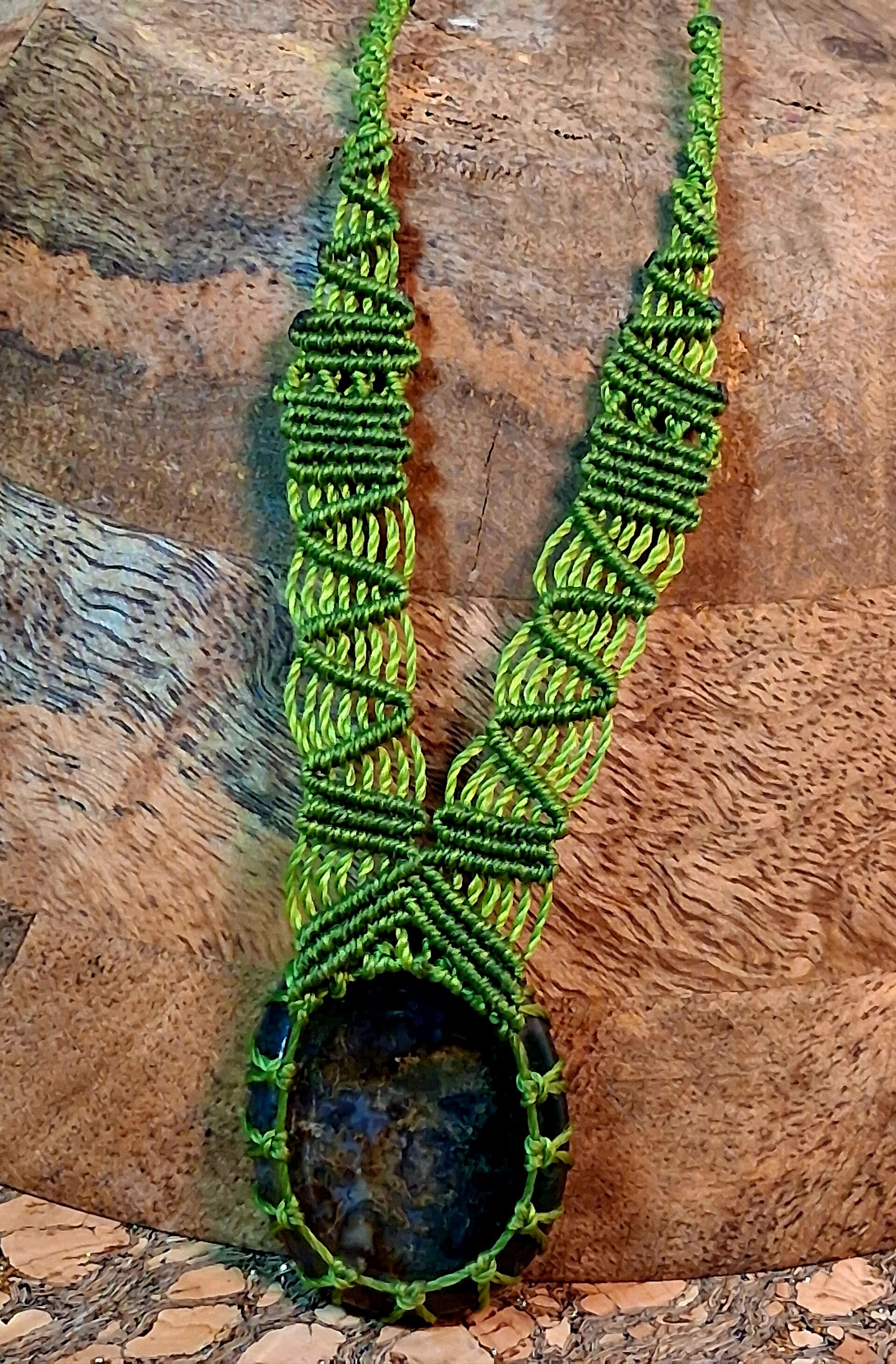 Collier réglable Agathe mousse - porte-bonheur