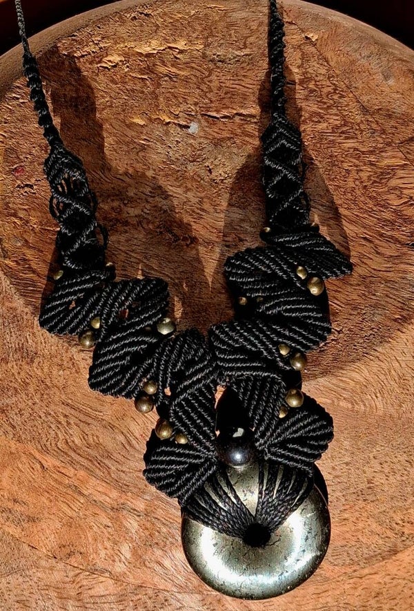 Collier pyrite- structure mémoire et organisation