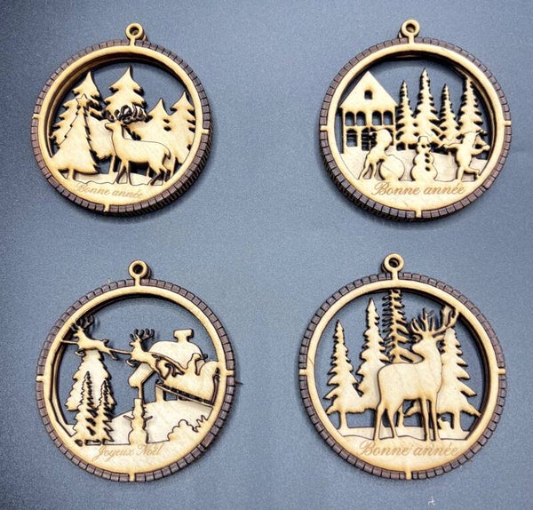 Décoration de noël en bois a suspendre