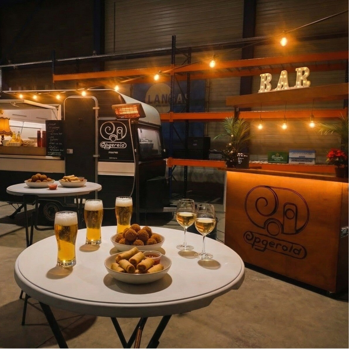 Hapjes en drankjes p.p. (all-in, 2 uur)