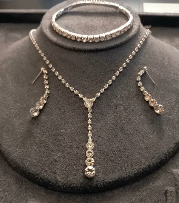 Women Fashion Elegant Jewelry Set Stainless Steel Silver Cubic Zirconia