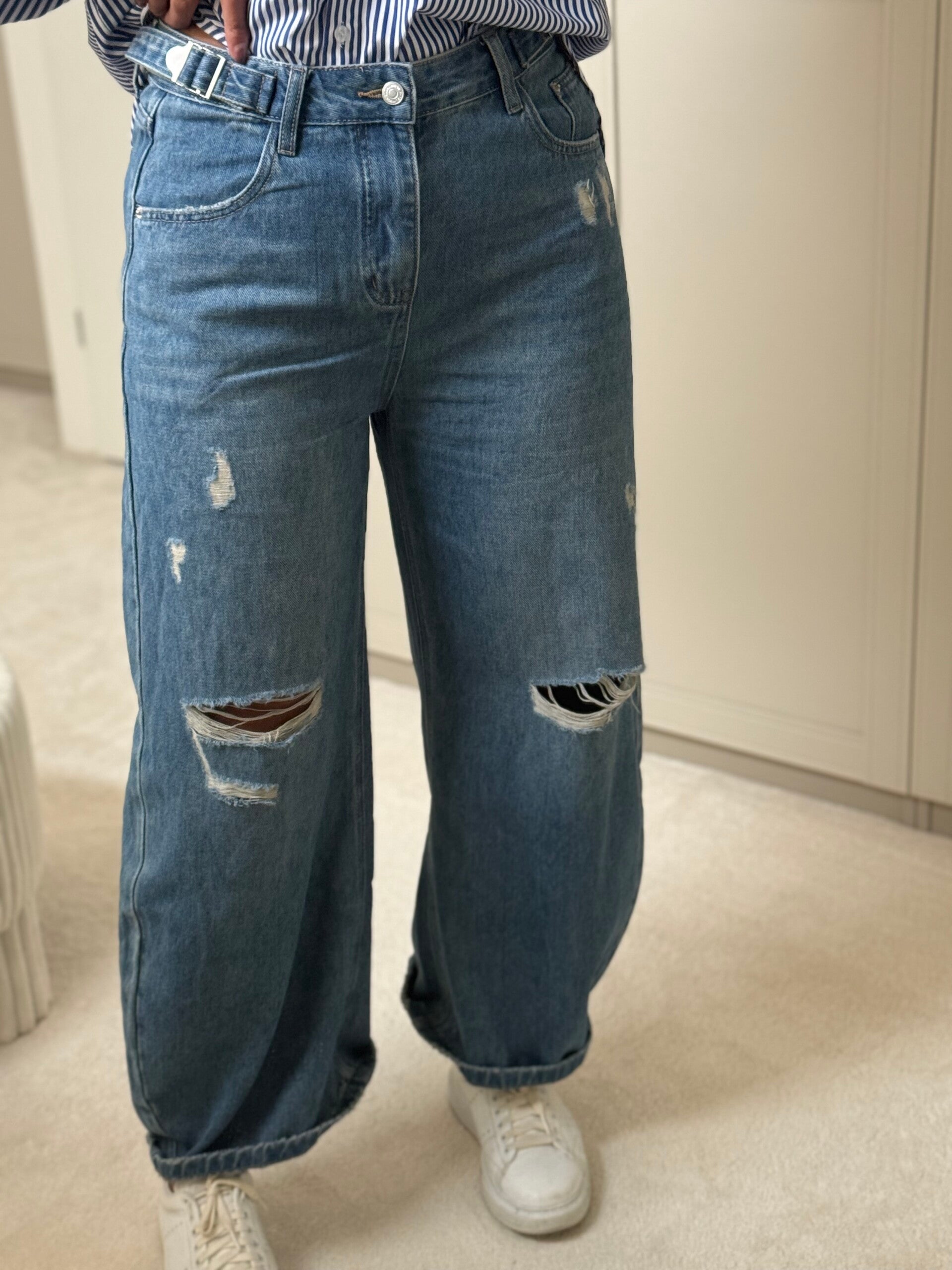 Jeans balon gescheurd