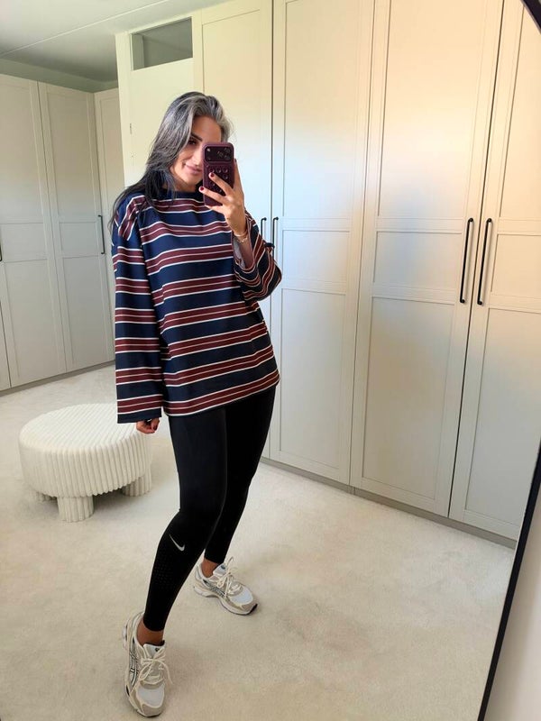 Oversized Striped Dames Sweater – Navy & Burgundy