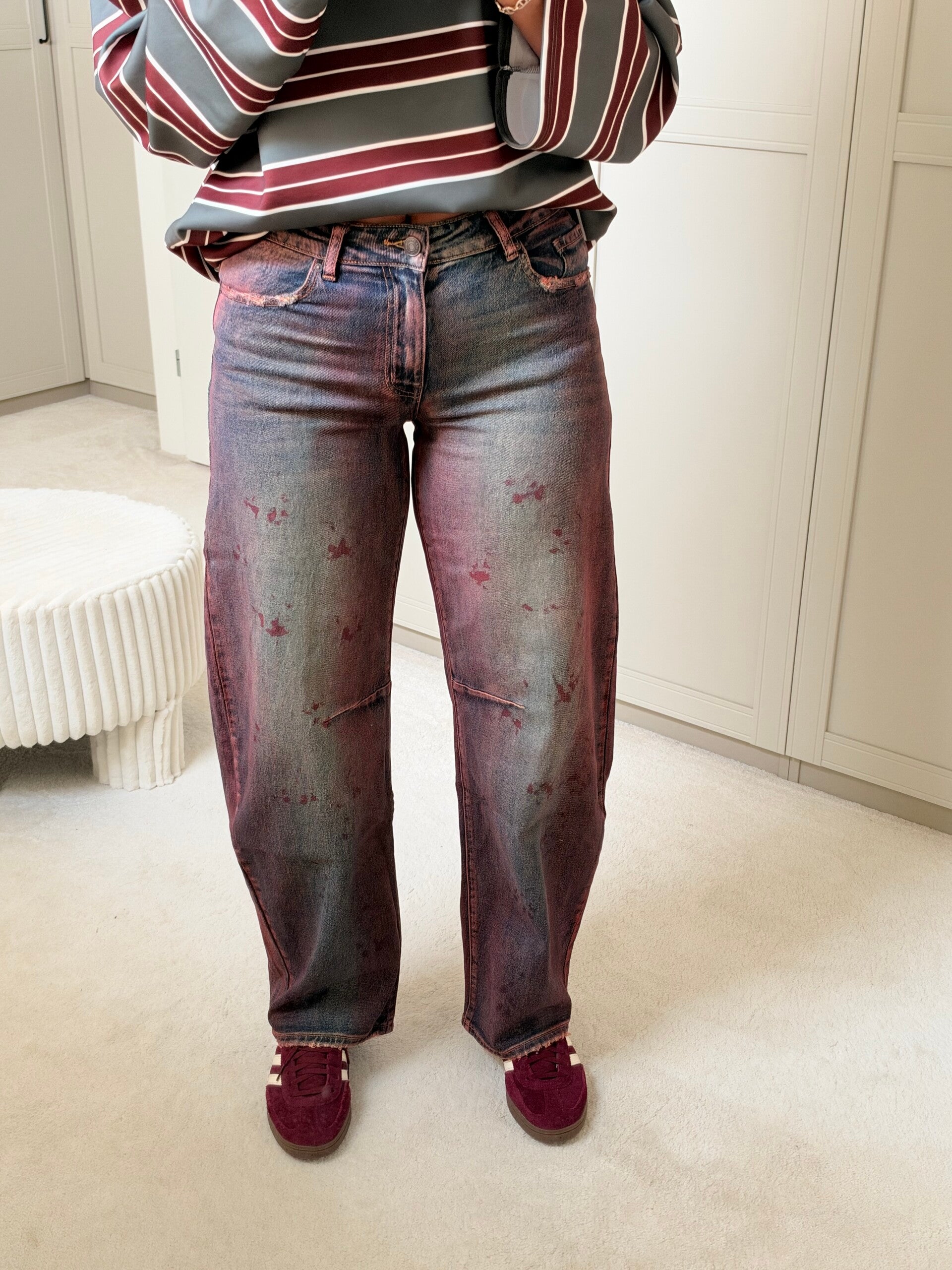 Barrel Jeans – Washed Bordeaux - Queen Harts
