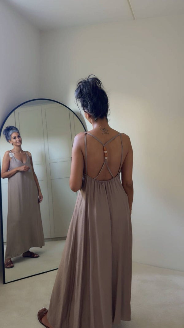 Zomerse jurk taupe