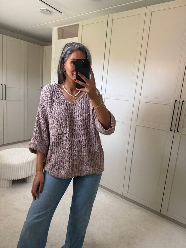 Oversized V-Neck Knit Taupe