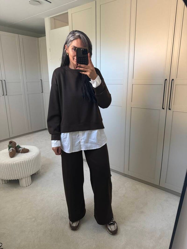 Twinset met blouse BRUIN