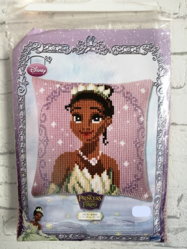 De prinses en de kikker  -  Vervaco borduurkussen
