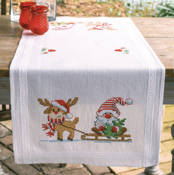 Vervaco - Borduurpakket - Loper Kit Wichtel Met Rendier