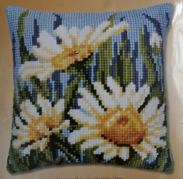 Margarieten  -  Vervaco borduurkussens