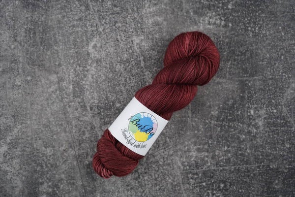 Sockenwolle 4ply - Pantone 19-1541