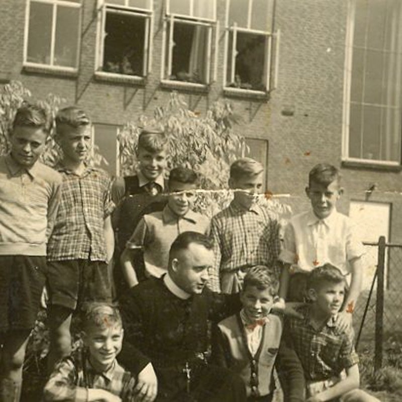 2-053OnsFranskeopschool-1.jpg