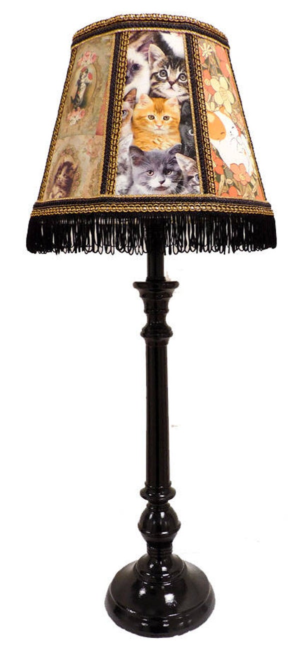 Lamp met 8 kattenstoffen