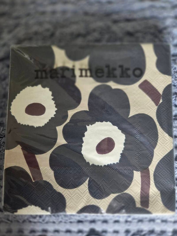 Luncheon serviettes Quality 3 ply tissue