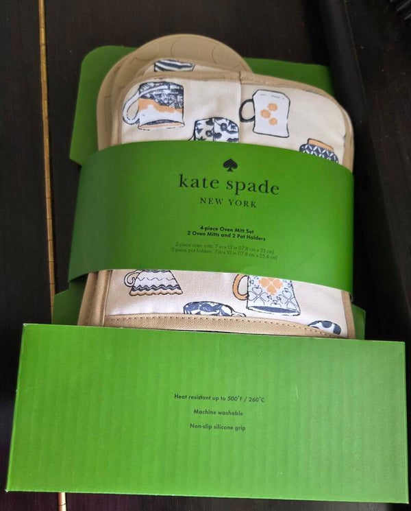 Kate spade rubber oven mitts 4 peice