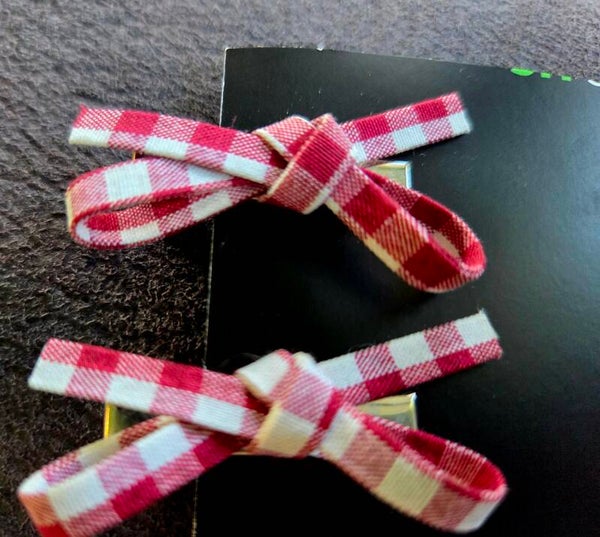 Decorative clips