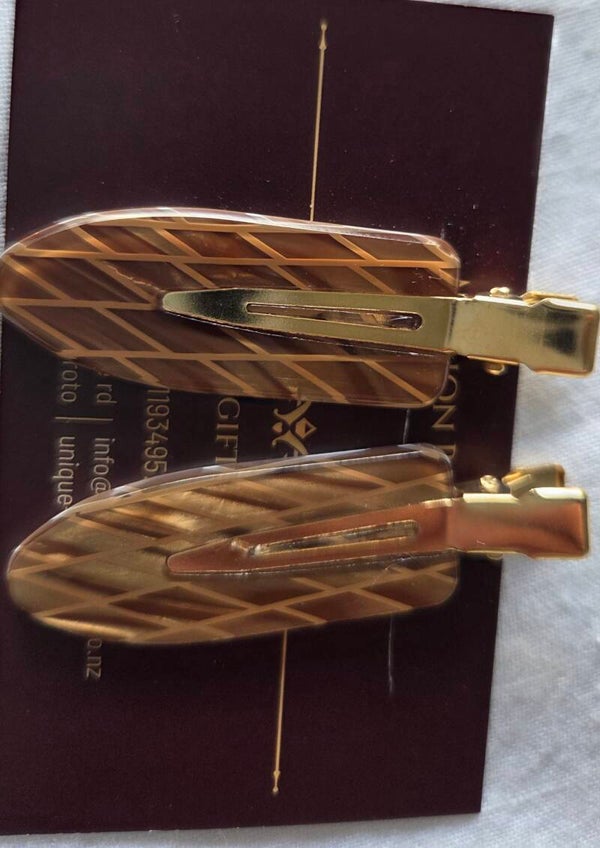 Decorative clips