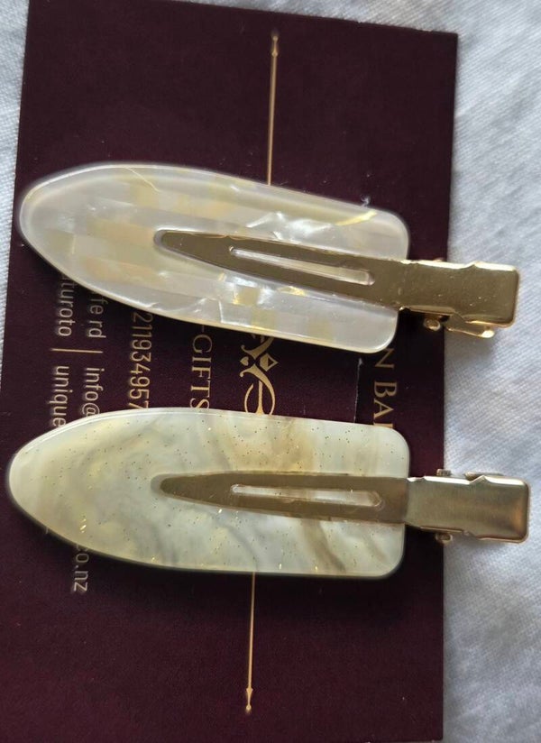 Decorative clips